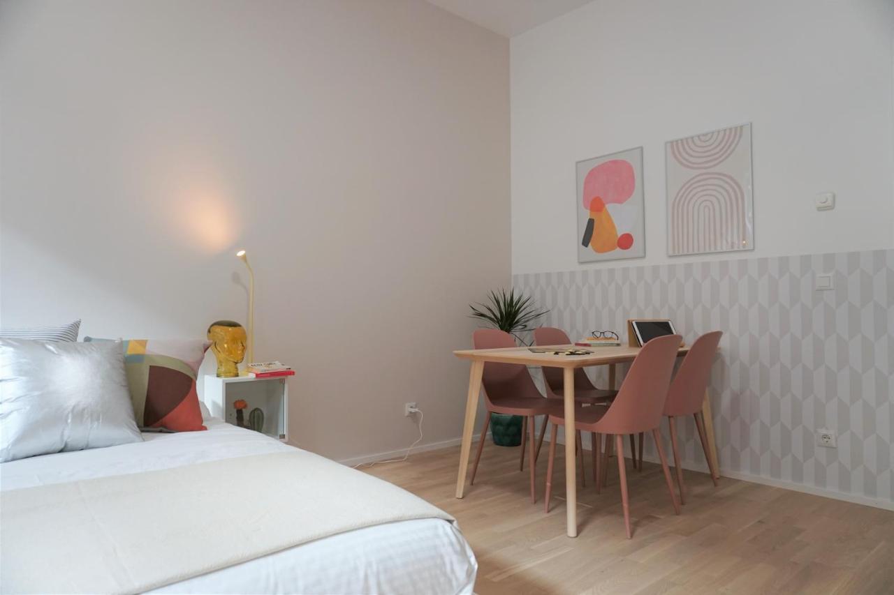 Appartement Modern 2br - Full Kitchen - Schoenbrunn Area - 15 Mins To Center *