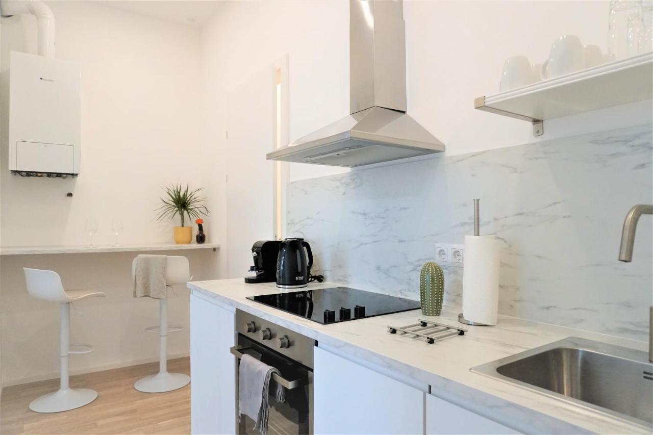 Apartment Stayover - Schicke Mit 2 Schlafzimmern Am Westbahnhof Wien