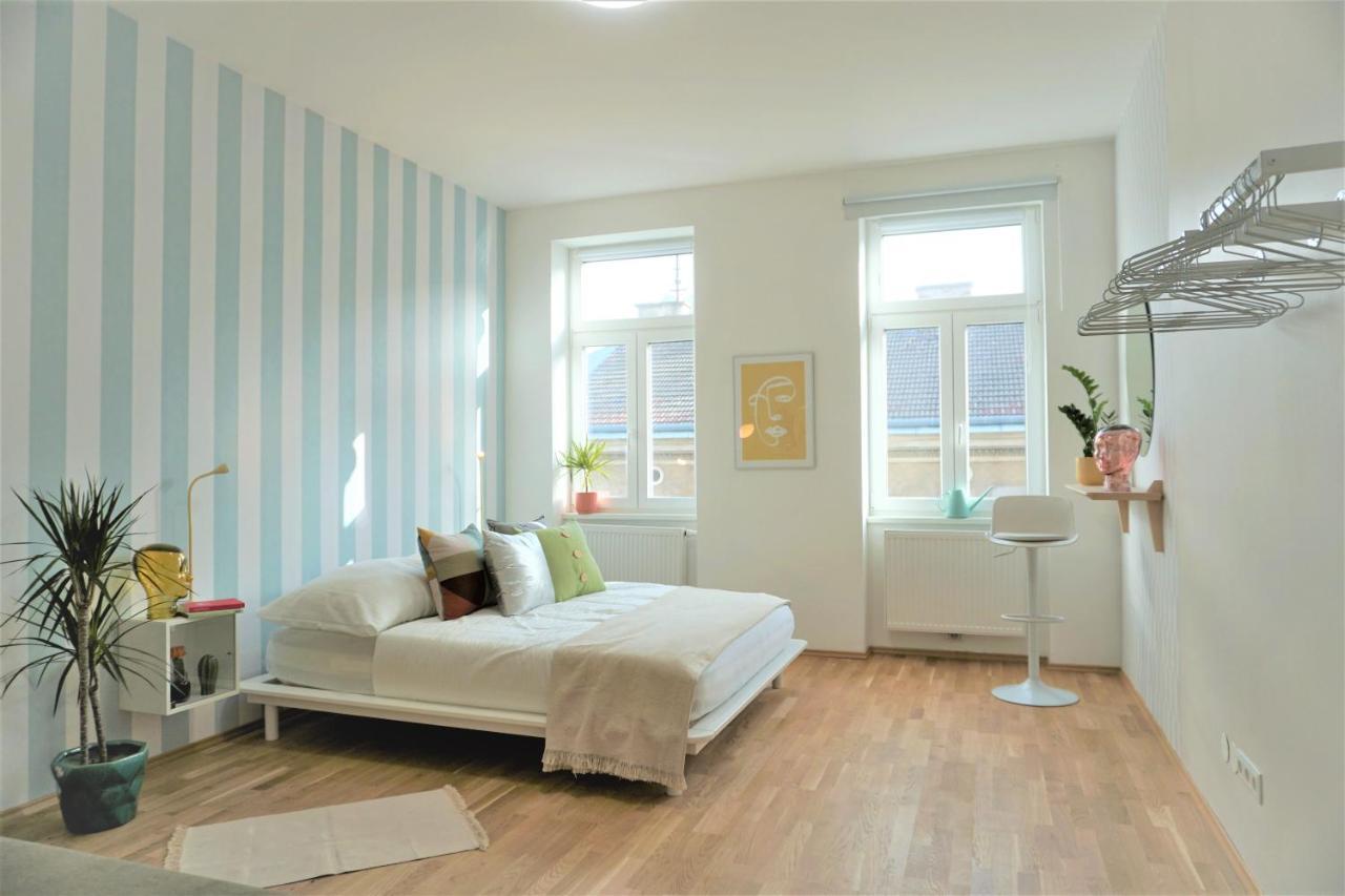 Apartment Stayover - Schicke Mit 2 Schlafzimmern Am Westbahnhof